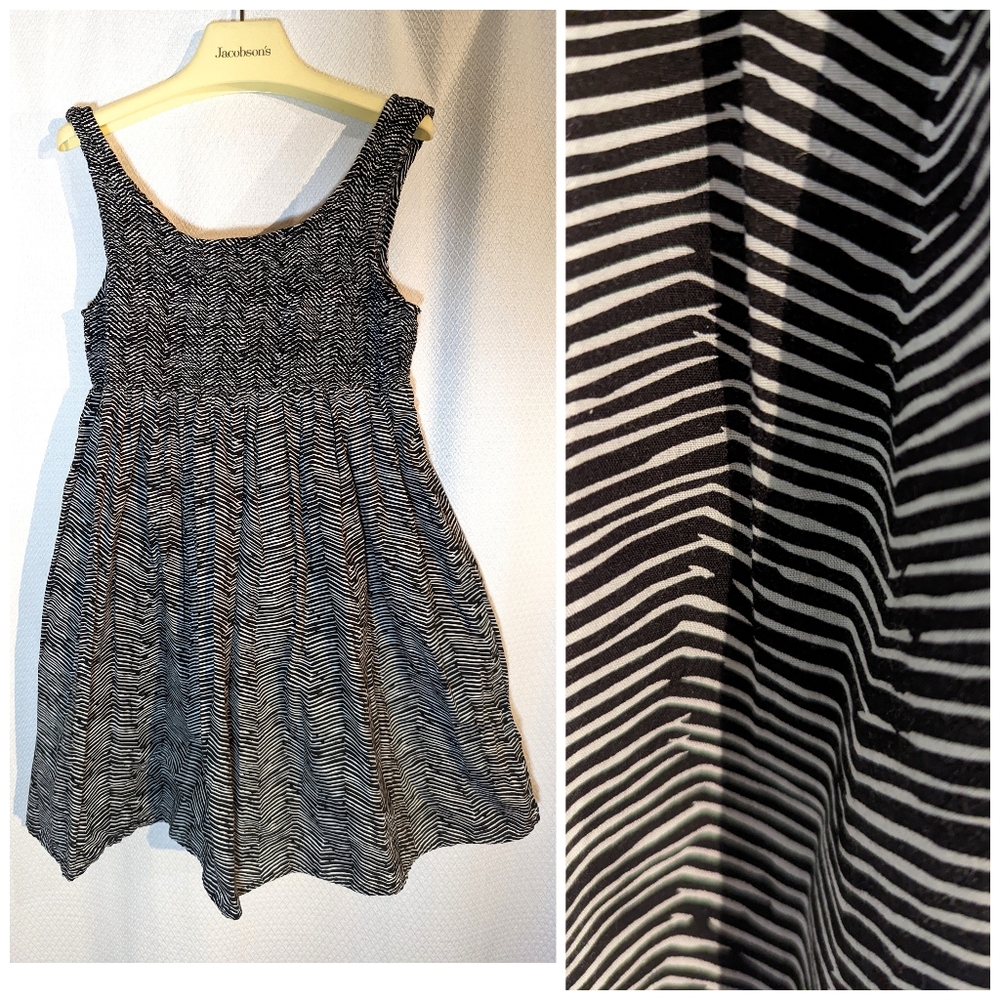 Cotton Sundress Black w White Smocked chest XL